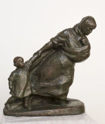 sculptură ronde-bosse - Medrea, Cornel; Refugiata