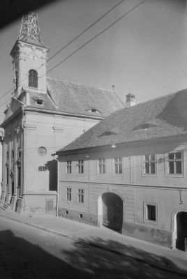 clișeu - Emil Fischer; Biserica Reformată de pe str. Mitropoliei din Sibiu.