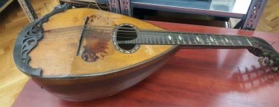 mandolină