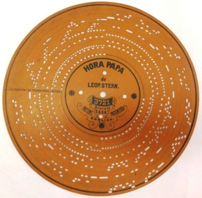 disc de ariston - Paul Ehrlich; Disc din carton perforat