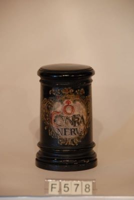 borcan farmaceutic - necunoscut; Borcan din lemn negru signatură în stil baroc