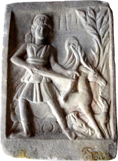 basorelief -  ; Relief votiv cu zeița Diana