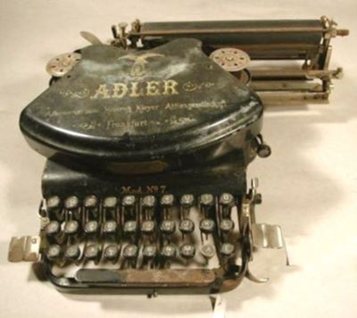 Adlerwerke vom Heinrich Kleyer Aktiengeselschaft; mașină de scris mecanică