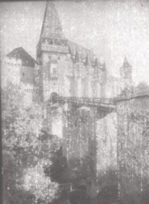 clișeu - Fischer, Emil; Intrarea în Castelul Corvinilor din Hunedoara