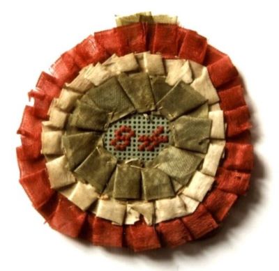 cocardă; Cocarda tricoloră maghiară a locotenentului-colonel Makray Laszlo