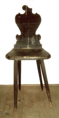 scaun; kontyos szék