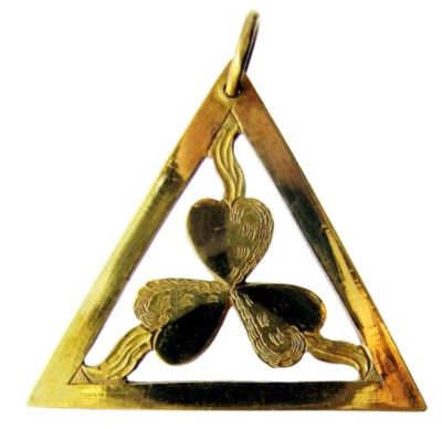 însemn masonic; triunghi echilateral