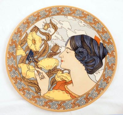 platou decorativ - Fournier, Raymond; Profil de femeie „Doamnă orientală”