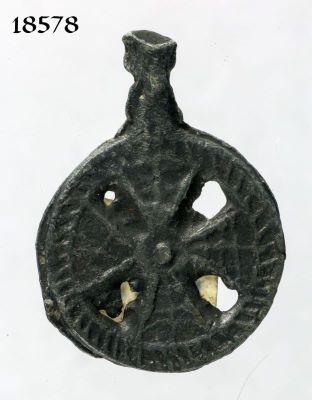 pandantiv -  ; Medalion bizantin cu cruce