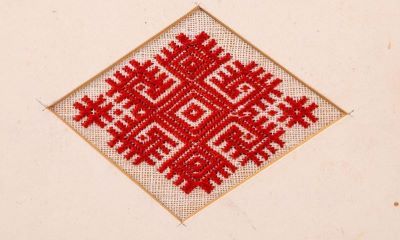 Model de broderie; ”Broderie aplicată”