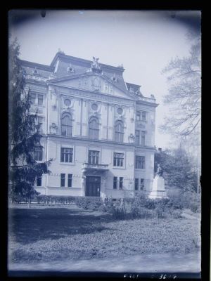 clișeu - Emil Fischer; Fațada fostului Muzeu al Asociațiunii din Sibiu.