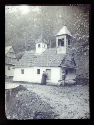 clișeu - Emil Fischer; Biserică din lemn