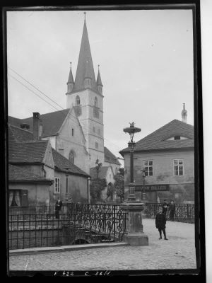 clișeu - Emil Fischer; Podul Minciunilor și Biserica Evanghelică din Sibiu