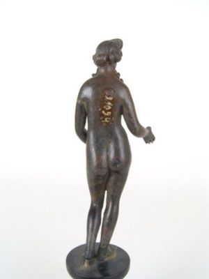 statuetă; Venus pudica