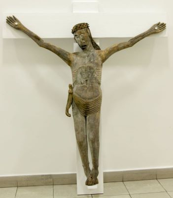 ronde-bosse; Iisus Christos răstignit