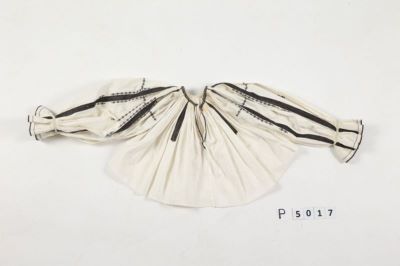 cămașă de fetiță; Iie de fetiță