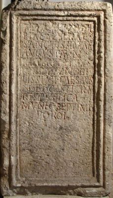 altar; Titulus honorarius