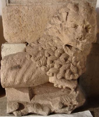 coronament; Leu funerar