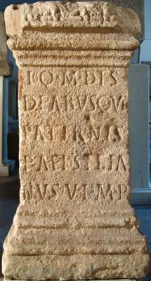 Altar votiv