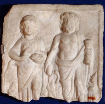 basorelief; Relief votiv