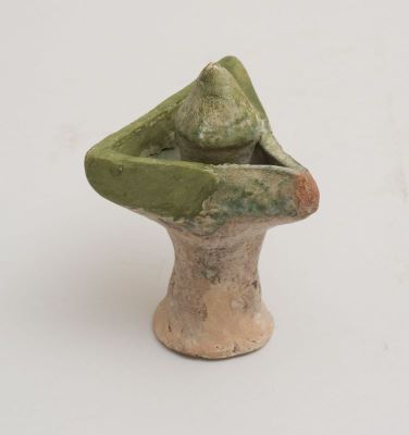 Buton triunghiular