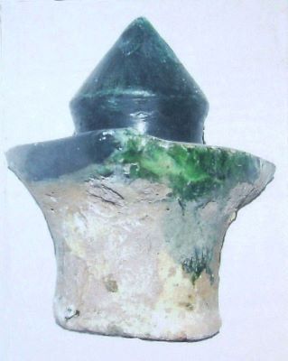 Buton triunghiular