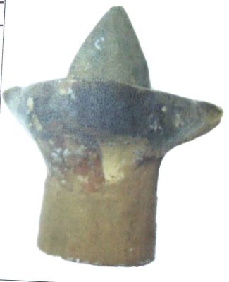 Buton triunghiular