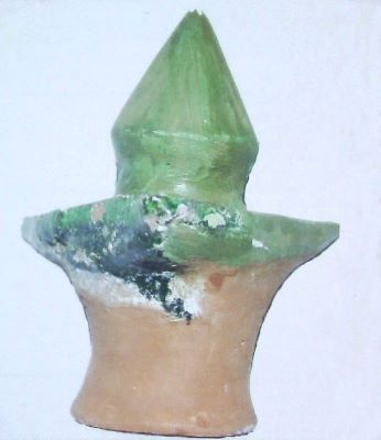 Buton triunghiular