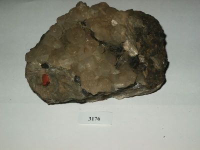 Calcit; CaCO3; Carbonați