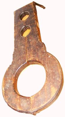 necunoscut; instrument de tortură