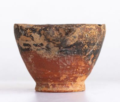 Skyphos; Vase cu benzi