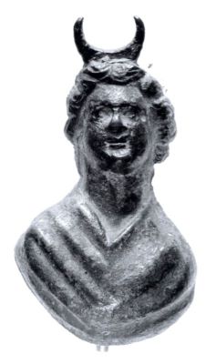 bust; Diana - Luna