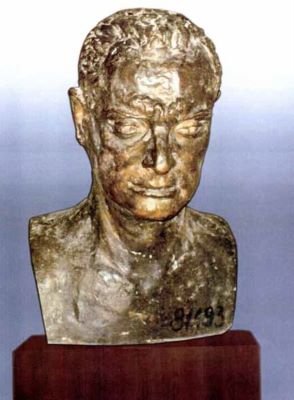 sculptură - Medrea, Cornel; Tudor Vianu