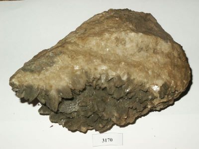 Calcit; CaCO3; Carbonați