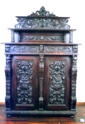 Dressoir