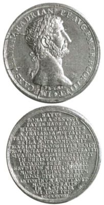 Medalie dedicată împăratului Hadrianus