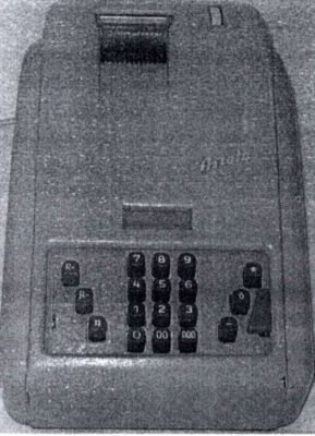 mașină de calculat - Astrawerke A.G. Chemnitz S.A.; calculator electromecanic cu numărător decadic