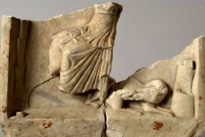 basorelief; Relief votiv cu reprezentarea zeiței Diana