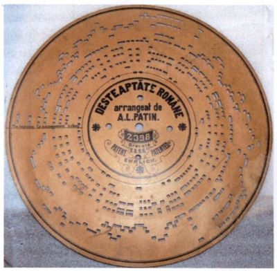 Ehrlich, Paul; disc de carton perforat