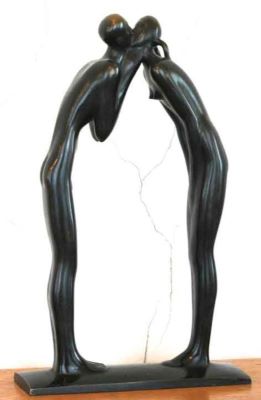 sculptură - Fekete (Negrulea), Iosif; Primul sărut
