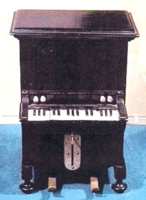automat muzical; cutie muzicală portțigaret