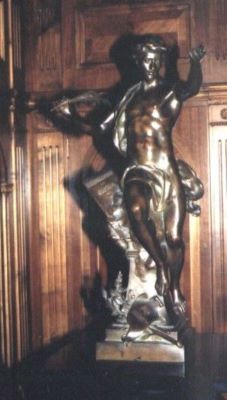 sculptură - Picault, Émile Louis; Tânăr cu pană în mână