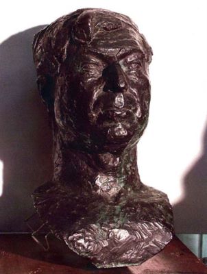 sculptură - Anastasescu, Dimitrie (Puiu); George Oprescu