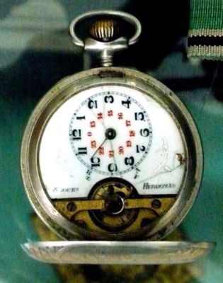 ceas de buzunar; ceas cu autograful lui Nicolae Iorga