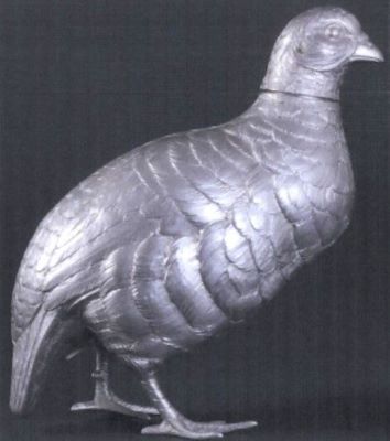 statuetă; Prepeliță