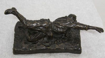 sculptură ronde-bosse - Han, Oscar; Aruncătorul de grenadă