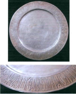 Disc din argint aurit cu inscripție chirilică