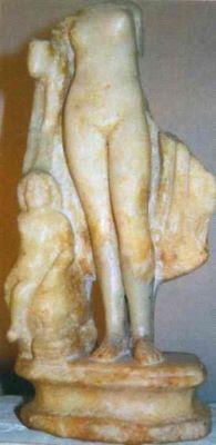 statuie; Venus Anadyomene