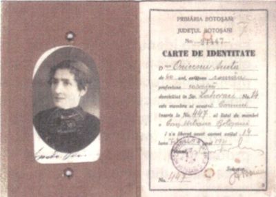 carnet de identitate care a aparținut Anetei Onicescu, mama matematicianului Octav Onicescu