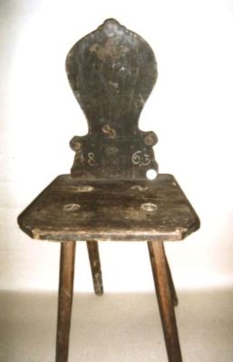 scaun; szék